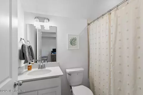 Bath - 239 Blue Cypress Trl, Saint Augustine, FL 32084 photo 3 of 3