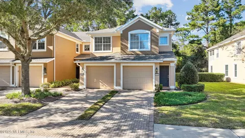8585 Little Swift Cir, Jacksonville, FL 32256