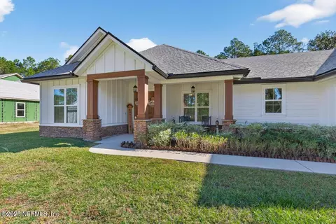 Exterior - 75774 Edwards Rd, Yulee, FL 32097 photo 2 of 9