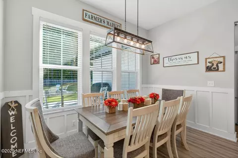 Dining - 75774 Edwards Rd, Yulee, FL 32097 photo 2 of 2