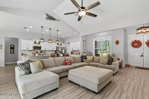 Entry Way - 75774 Edwards Rd, Yulee, FL 32097 photo 5 of 9