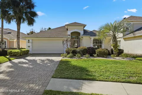 9268 Waterglen Ln, Jacksonville, FL 32256