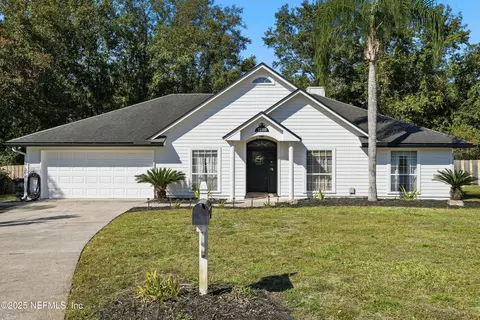 1228 Shallowford Dr W, Jacksonville, FL 32225