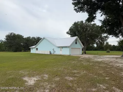 Exterior - 5377 SW 40th Ave, Jasper, FL 32052 photo 1 of 7