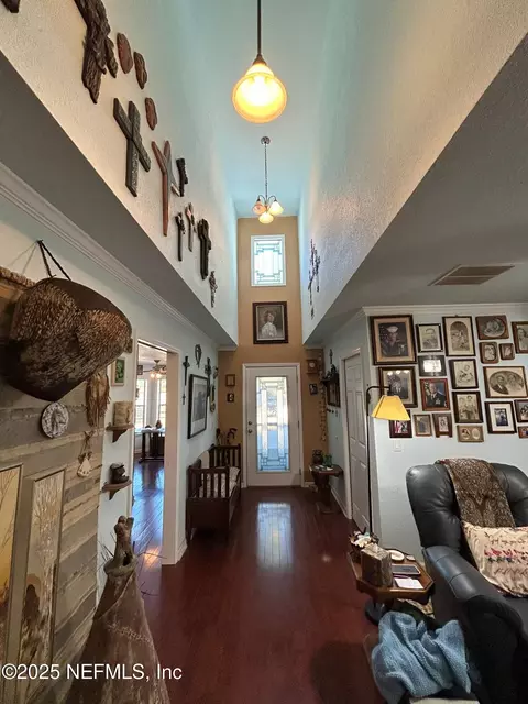 Entry Way - 5377 SW 40th Ave, Jasper, FL 32052 photo 1 of 1