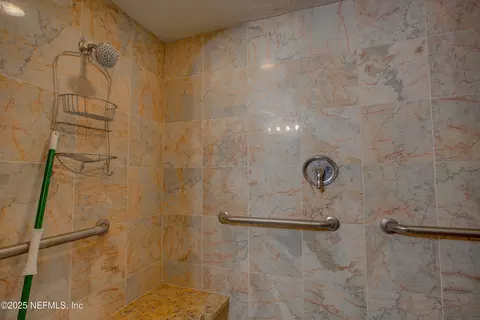 Bath - 5377 SW 40th Ave, Jasper, FL 32052 photo 10 of 14