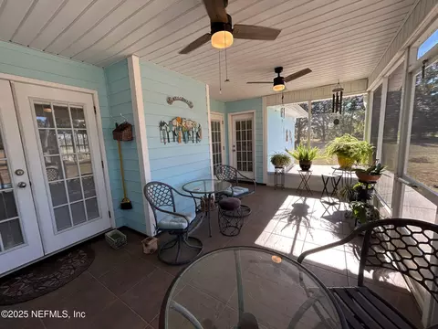 Exterior - 5377 SW 40th Ave, Jasper, FL 32052 photo 5 of 7