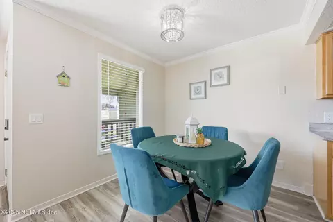 Dining - 47 Clipper Ct, Saint Augustine, FL 32080 photo 2 of 3