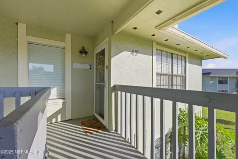 Exterior - 47 Clipper Ct, Saint Augustine, FL 32080 photo 2 of 4
