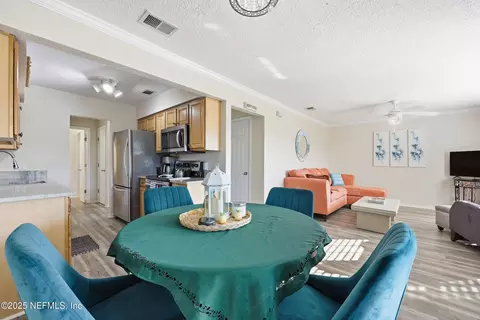 Dining - 47 Clipper Ct, Saint Augustine, FL 32080 photo 3 of 3