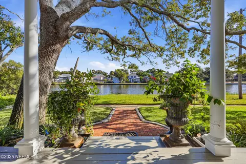 153 Washington St, Saint Augustine, FL 32084