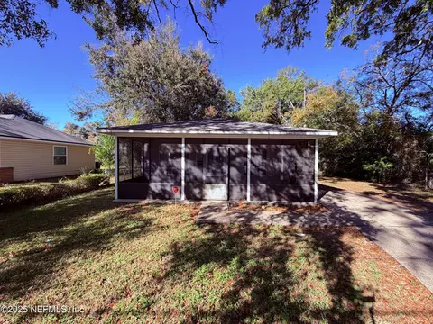1813 W 5th St, Jacksonville, FL 32209