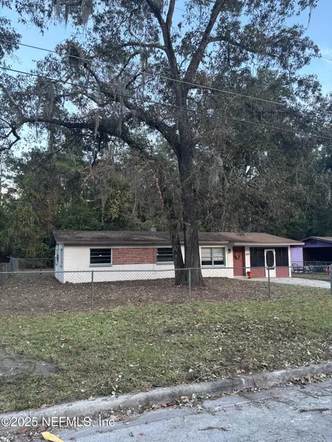 2219 SE 46th Ter, Gainesville, FL 32641