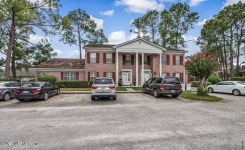 9252 San Jose Blvd #2002, Jacksonville, FL 32257