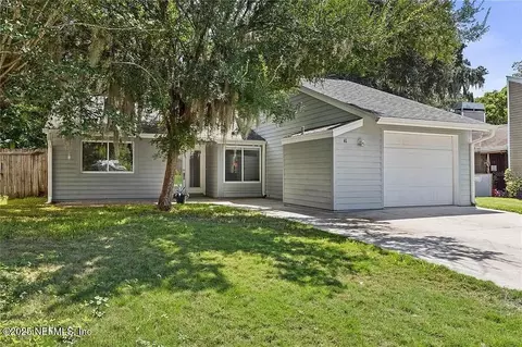 41 Fawn Ln, Palm Coast, FL 32137