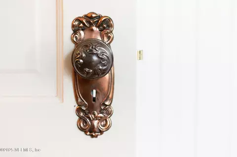 Entry Way - 178 Avenida Menendez, Saint Augustine, FL 32084 photo 7 of 10