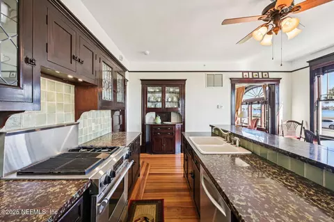 Kitchen - 178 Avenida Menendez, Saint Augustine, FL 32084 photo 2 of 6