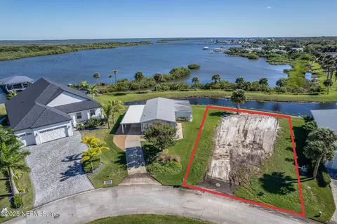 247 Golden Bay Blvd, Oak Hill, FL 32759
