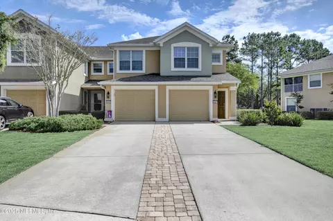 6667 Shaded Rock Ct, Jacksonville, FL 32258