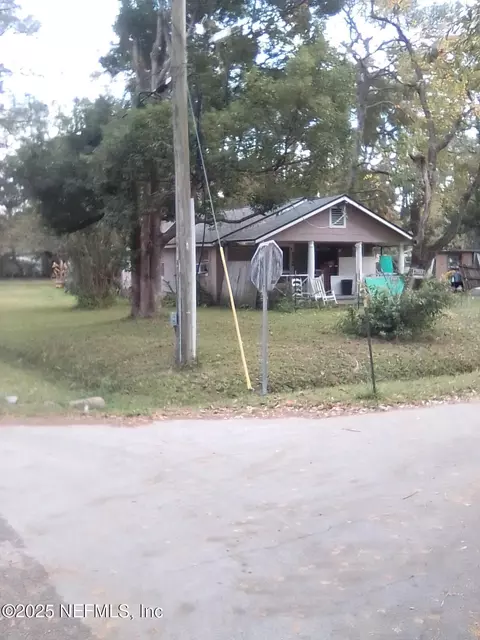 11521 Lucas St, Jacksonville, FL 32218