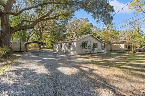 4044 Hunter Cir, Jacksonville, FL 32207