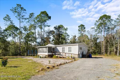 4740 Ursula St, Hastings, FL 32145