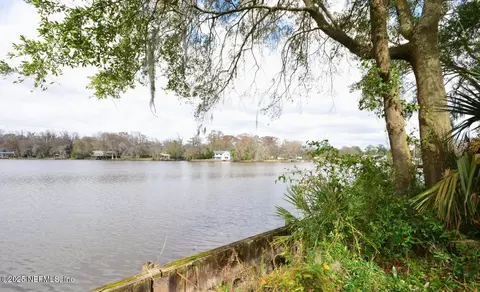 2467 Ormsby Cir E, Jacksonville, FL 32210 photo 6