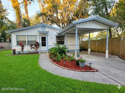 1510 Laurel St, Palatka, FL 32177