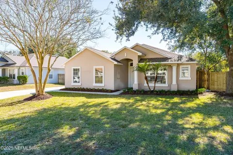 10174 Rising Mist Ln, Jacksonville, FL 32221