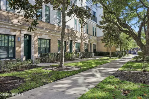1661 Riverside Ave #120, Jacksonville, FL 32204
