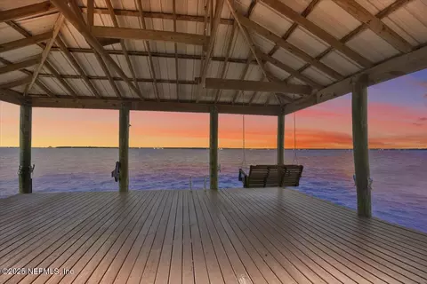 5200 San Jose Blvd #7, Jacksonville, FL 32207