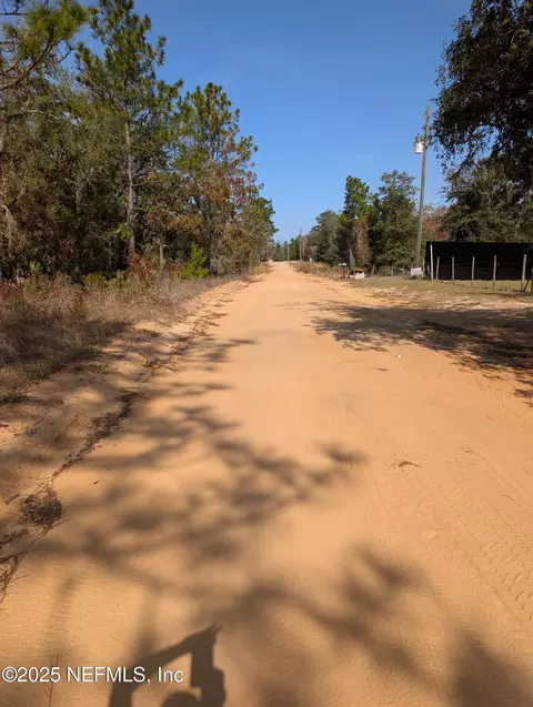 0570-0020 Violet Ave, Interlachen, FL 32148 photo 5