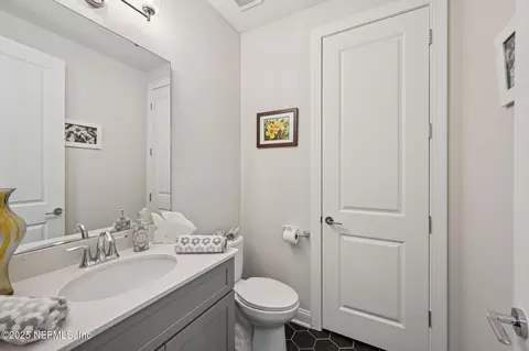 Bath - 181 Lamego Ln, Saint Augustine, FL 32095 photo 7 of 8