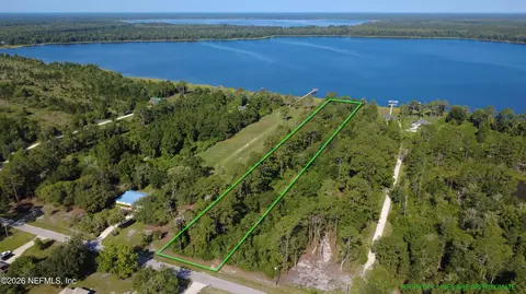 306 Lakeshore Dr, Starke, FL 32091