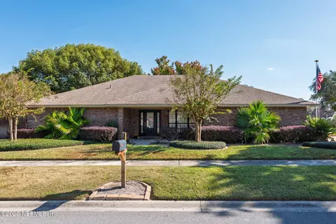8499 Bandera Cir W, Jacksonville, FL 32244