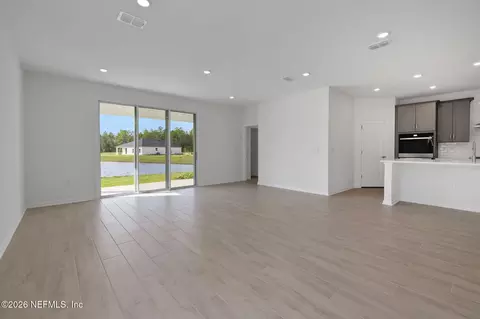 Living - 137 Cedar Knoll Cir, Saint Augustine, FL 32092 photo 2 of 5