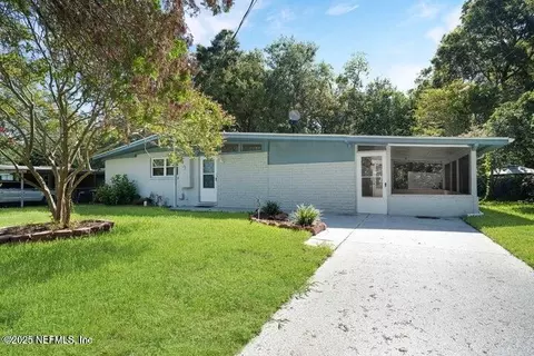 2203 Limoges Dr E, Jacksonville, FL 32210