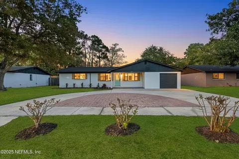 4085 Huntington Forest Blvd, Jacksonville, FL 32257