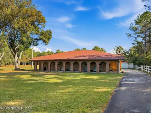 15725 Shark Rd W, Jacksonville, FL 32226
