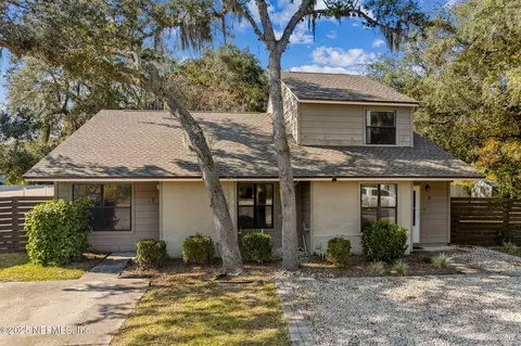 7 Jasmine Pl #7 & 8, Fernandina Beach, FL 32034