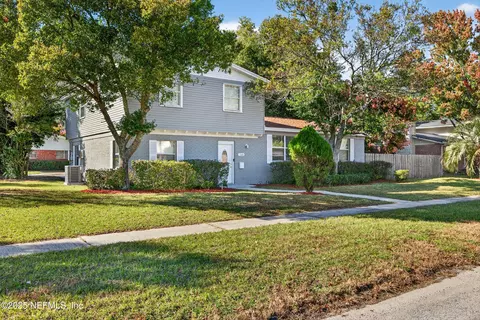 1808 Starwan Rd E, Jacksonville, FL 32211