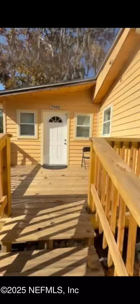 7942 Rondo Ave, Jacksonville, FL 32219
