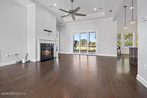 Living - 2844 Oakgrove Ave, Saint Augustine, FL 32092 photo 3 of 6
