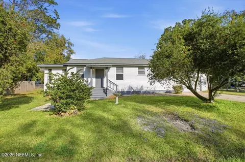 5225 Rosselle St, Jacksonville, FL 32254