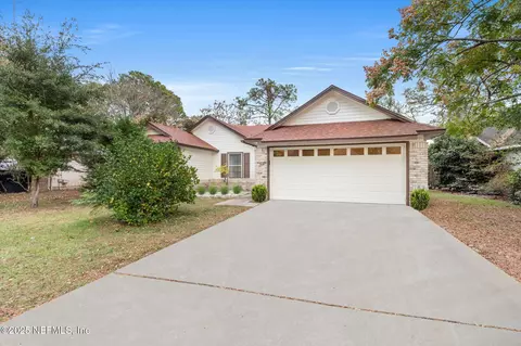 2157 Heath Green Pl N, Jacksonville, FL 32246