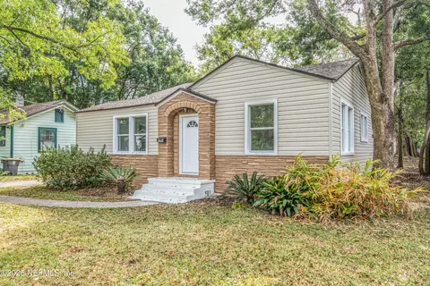 5044 Colonial Ave, Jacksonville, FL 32210
