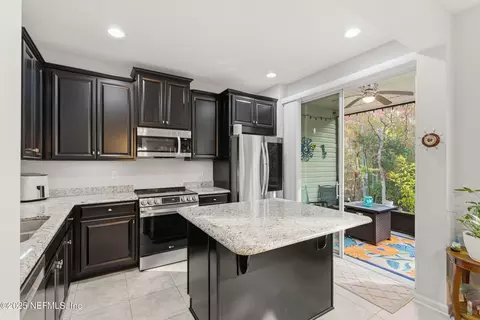 Kitchen - 55 Via Sonrisa, Saint Augustine, FL 32092 photo 2 of 3