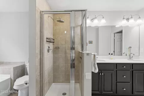 Bath - 55 Via Sonrisa, Saint Augustine, FL 32092 photo 2 of 4