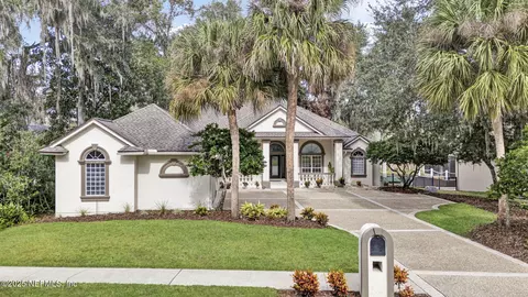 1197 Cunningham Creek Dr, Saint Johns, FL 32259