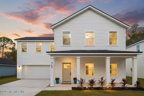 743 Florida St, Fleming Island, FL 32003